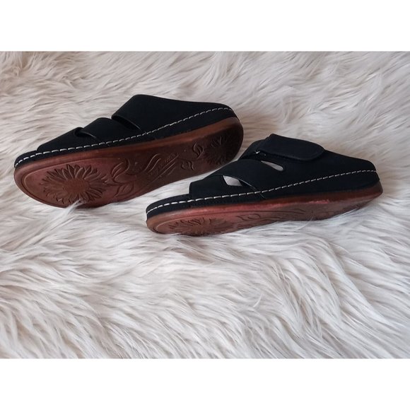 Easy Street Slip In Sandals Color Navy Blue Size 9 1/2 W Model ANNA Style - Picture 15 of 16